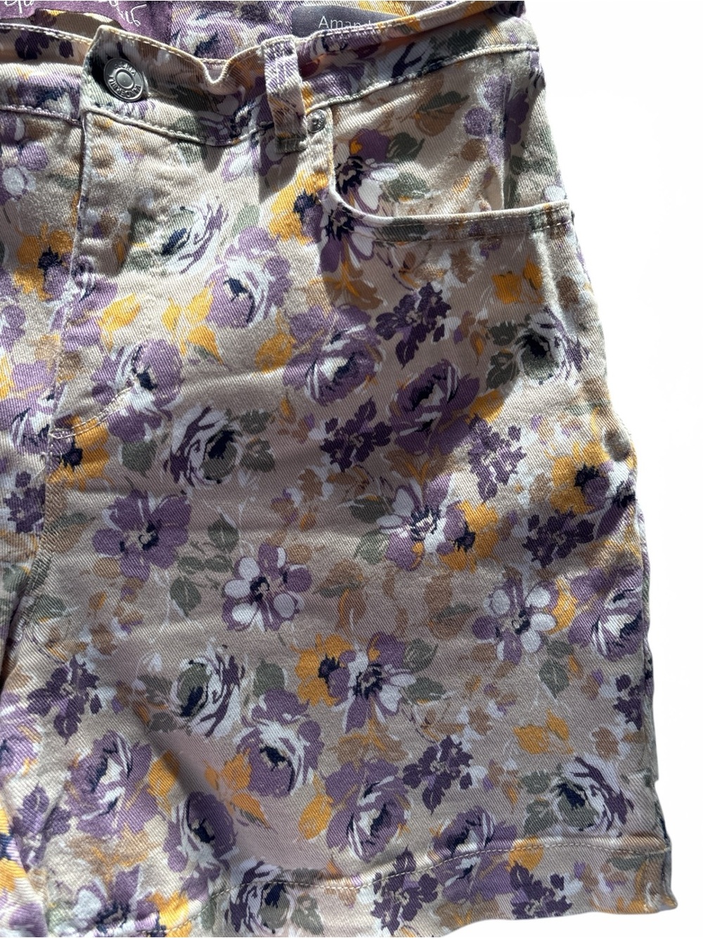 True Vintage Gloria Vanderbilt Floral Denim Shorts